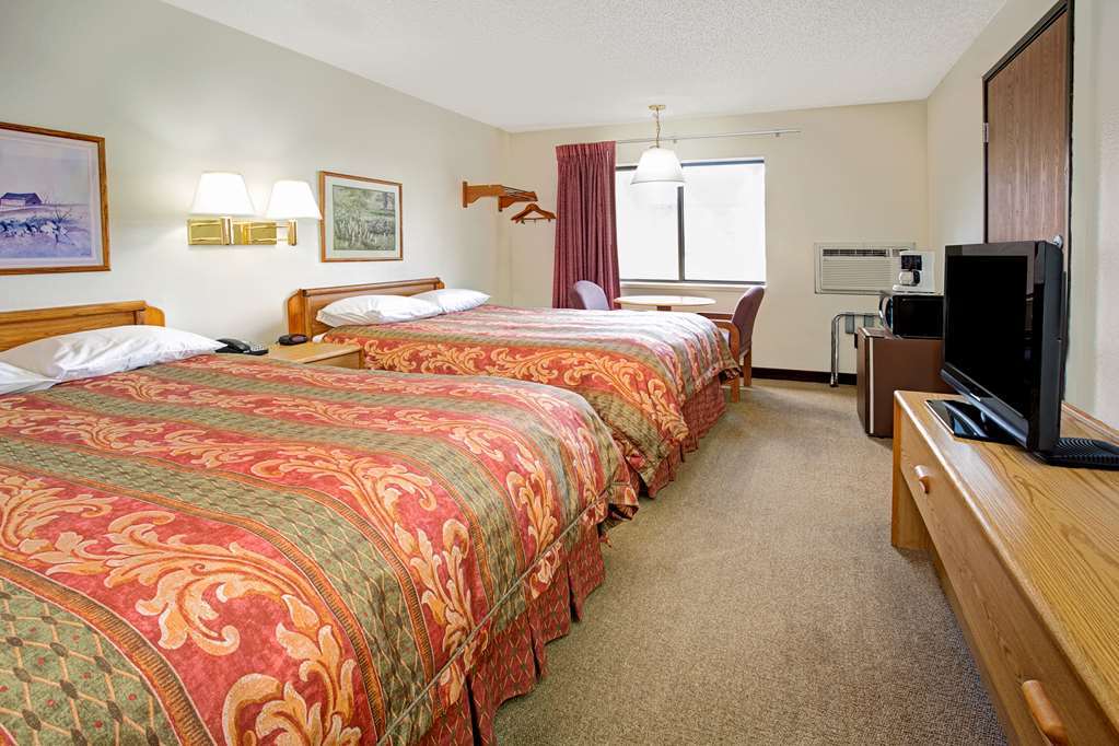 Super 8 by Wyndham Longmont/Twin Peaks Hotel Ruang foto